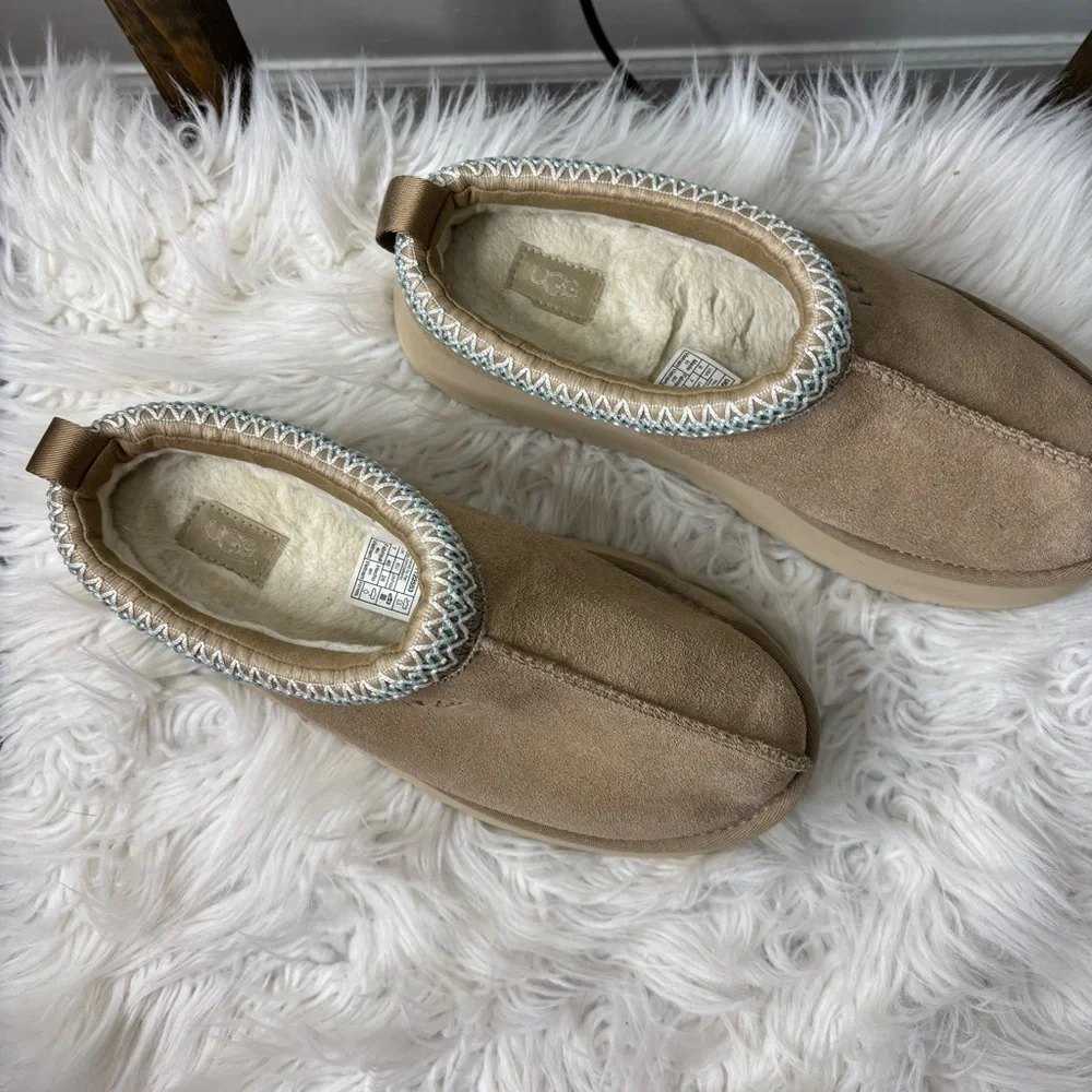 UGG Tazz Platform Slipper Sand Boots - Picture 3 of 11
